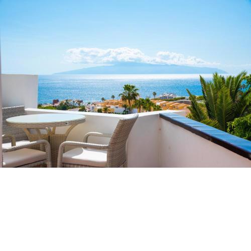 Colina Smart Home Hi-End Services Media Streaming