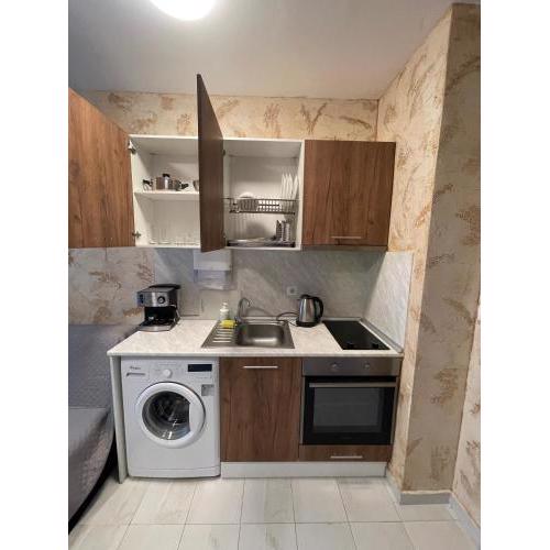 Colonel apartment 937