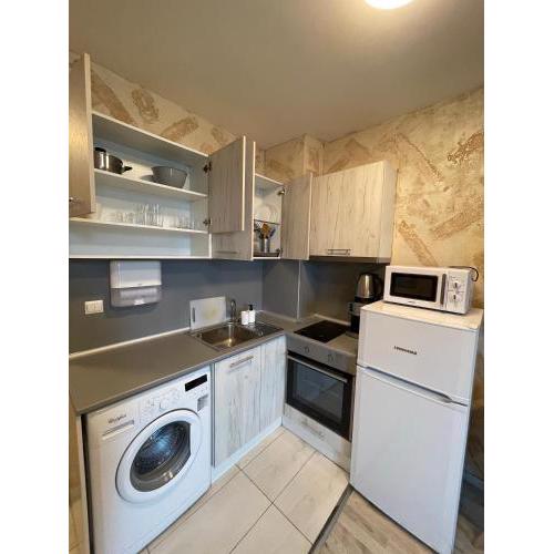 Colonel apartment 946