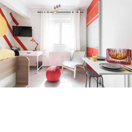 Colorful apartment in Athens