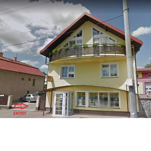 Comenius Apartments - Apartmány na rohu