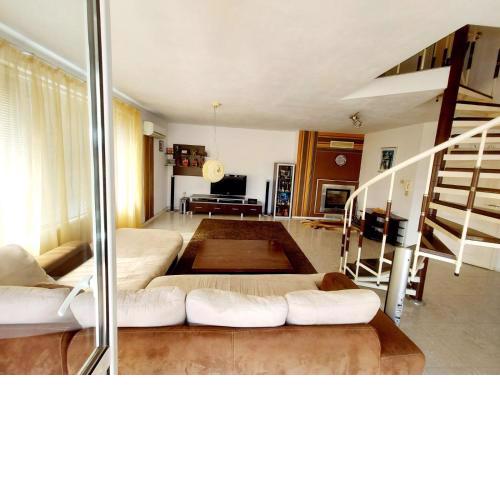 Comfort Flat
