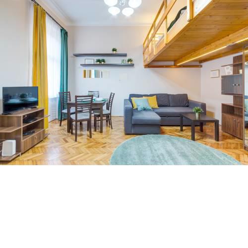 Comfort Suite WestEnd