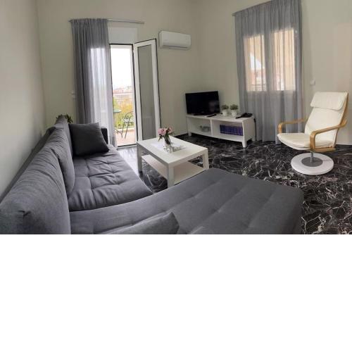 Comfortable 2 bed apt 5 mins/Nafplio 10 mins/beach
