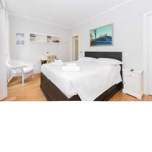 Comfortable and Convenient apt in the center - Zanobi Delux