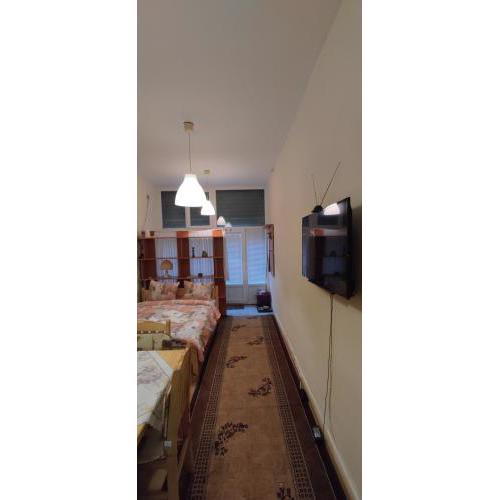 Comfortable and cosy studio near NDK
