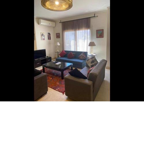 Comfortable Apartment at The Village, New Cairo