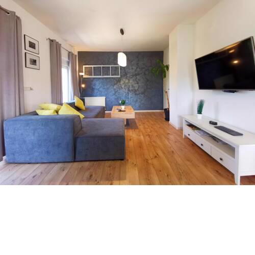 Comfortable apartment for 10