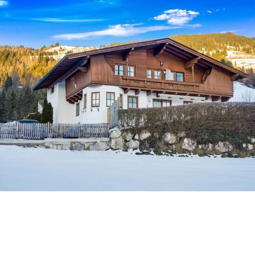 Comfortable Apartment in Salvenberg with Patio