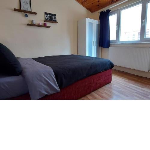 Comfy Apartment 10 minutes walk to Taksim square