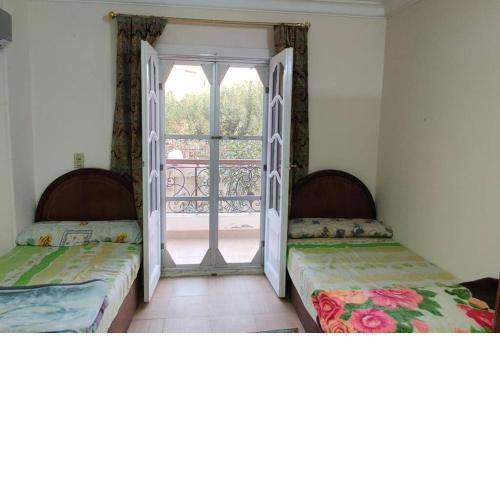 Comfy Apartment In Giza Cairo Family Only