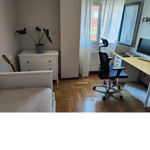 Cómoda habitación con baño privado