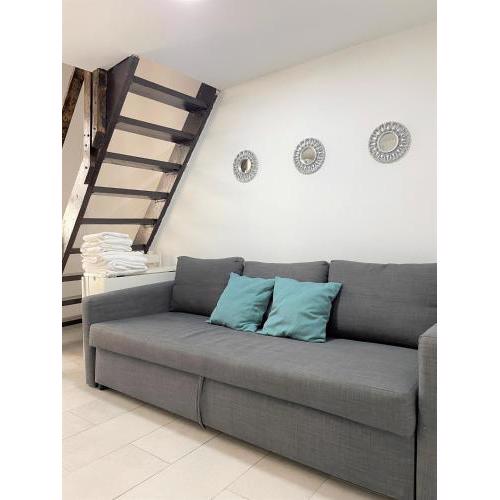 Cómodo y acogedor apartamento en Chueca con aire acondicionado