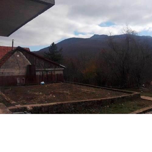 Complacent Apartment in Gračac with a mountain view