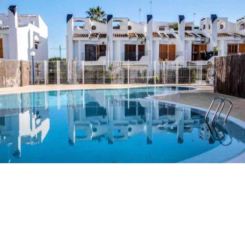 Contemporary House in Cabo Roig
