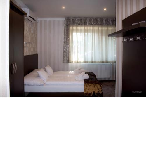 Control Motel