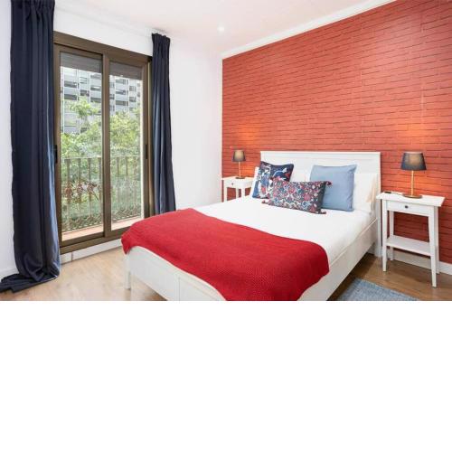 Cool&colorful Centric Apartment