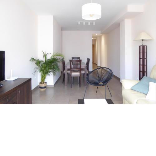 Coqueto apartamento de 3 habitaciones WIFI