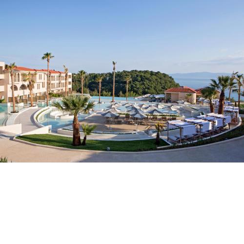 Cora Hotel & Spa Resort
