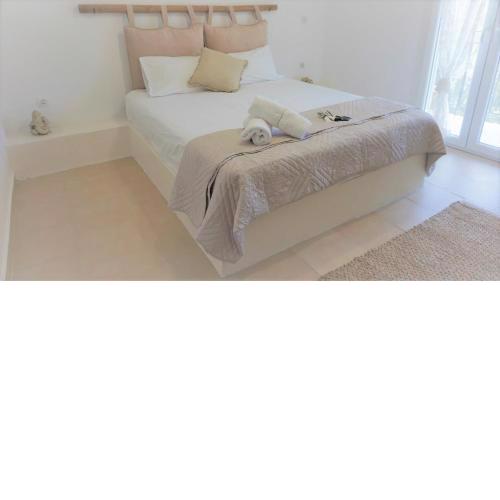 Corfu's Calm Oasis - Serene Retreat
