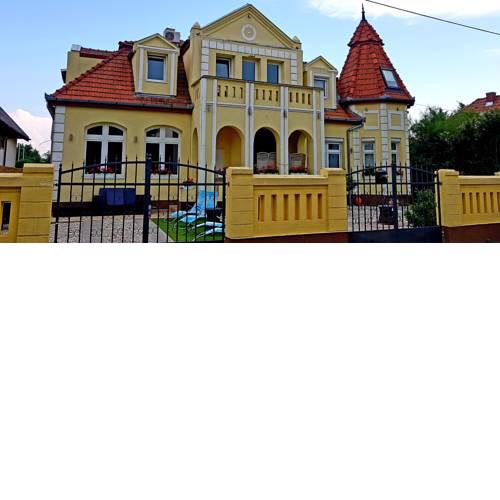 Corner Apartman 3