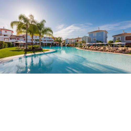 Cortijo Del Mar Resort
