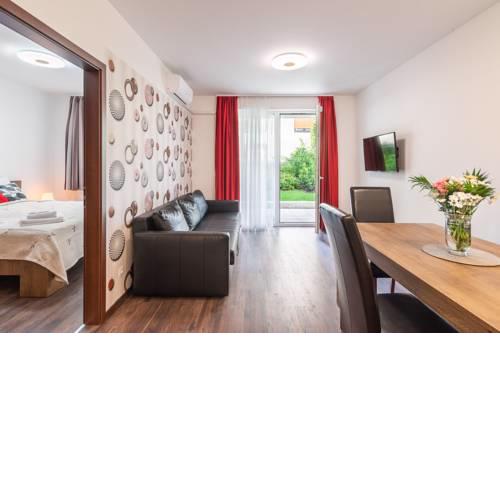 Corvin Residence Apartments