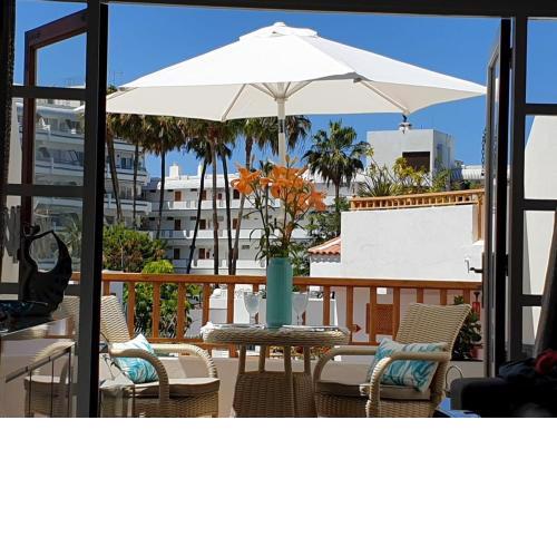 Costa Adeje Modern Studio, close to the beach