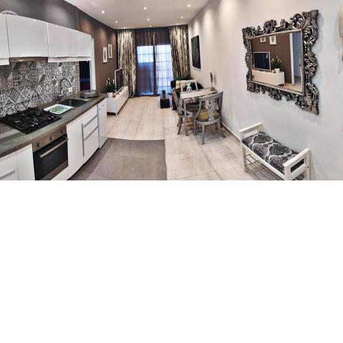 Cosy 2 bedroom near sea Costa del Silencio