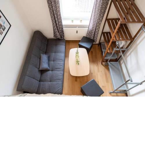 Cosy 80m2 flat near main-trainstation