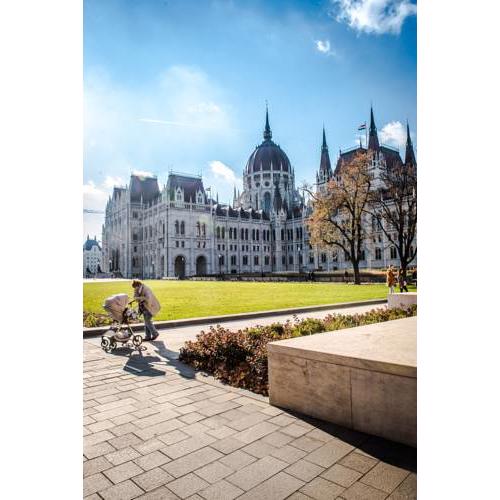 Cosy Apartment At the Parliament