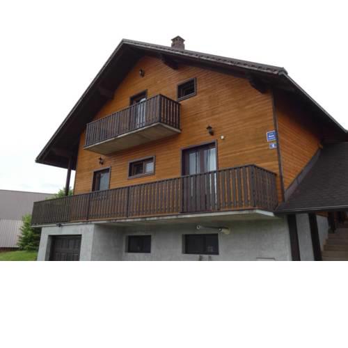 Cosy Apartment in Otočac with Balcony
