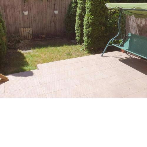 Cosy appartment with sunny garden close to Danube
