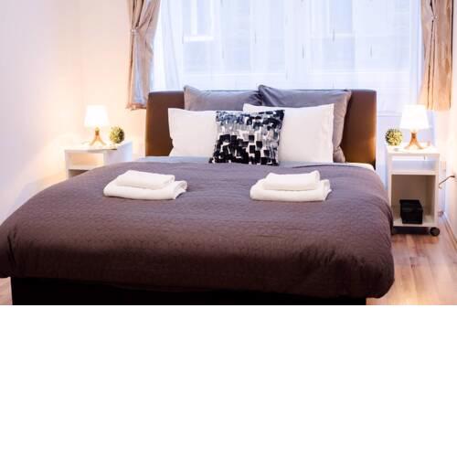 Cosy & Central A/C apartment