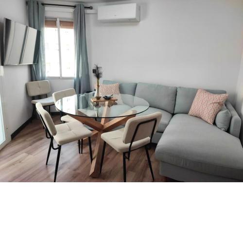 Cosy flat a few min to Barcelona emblematic sites