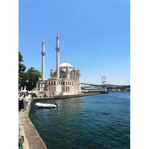 Cosy flat in Ortaköy Bosphorus