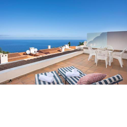 Cosy flat with sea views in Santa Ursula