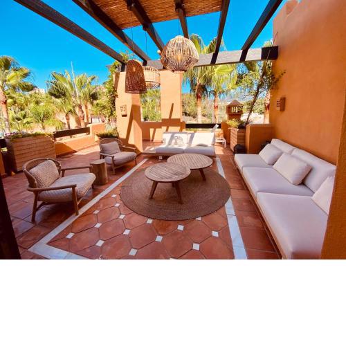 Cosy Penthouse & Pool Puerto Banus