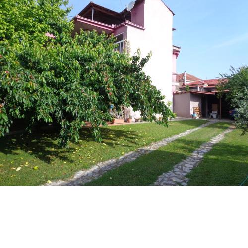 Country House with fireplace