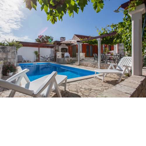 Countryside Villa with Private Pool