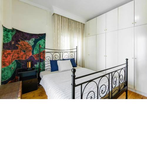 Cozy and bright apartment in the heart of the city