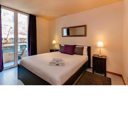 Cozy Apartment Casanova-Eixample