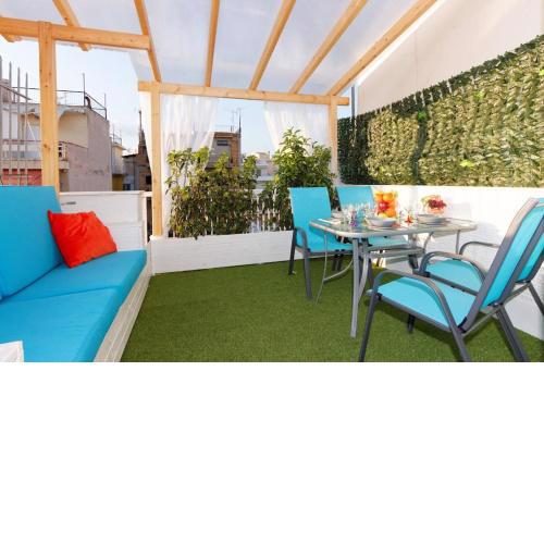 Cozy apartment close to Acropolis