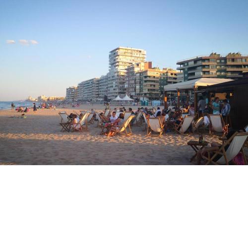 Cozy Apartment close to the beach in beatiful area