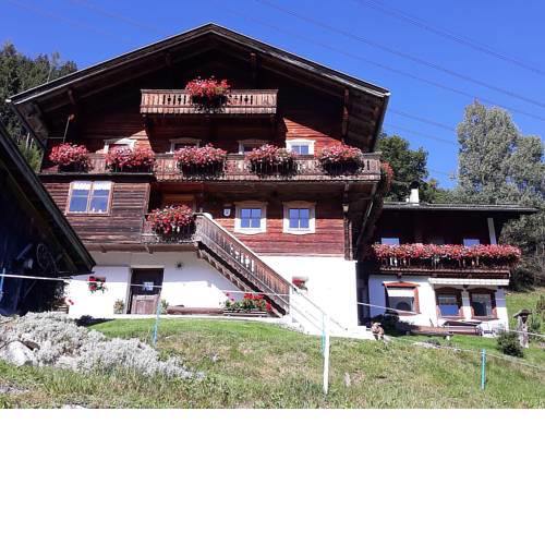Cozy Apartment in Gmünd near Ski Area