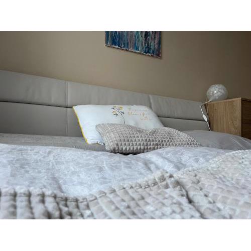 COZY apartment in GREAT location