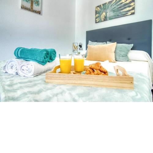COZY APARTMENT IN MIJAS COSTA NEAR THE BEACH-swiming pool restaurant ping pong table