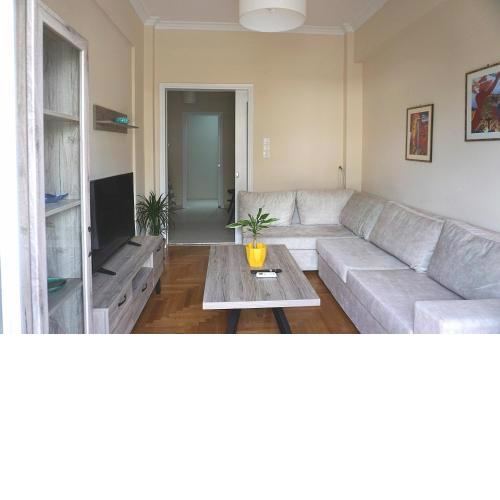 Cozy apartment in Pangrati area!