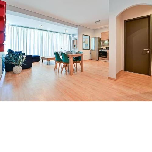 Cozy apartment located on Piraeus Port area-(SPETS_D1)