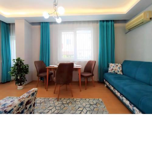 Cozy Apartment near Shopping Malls in Kepez, Antalya